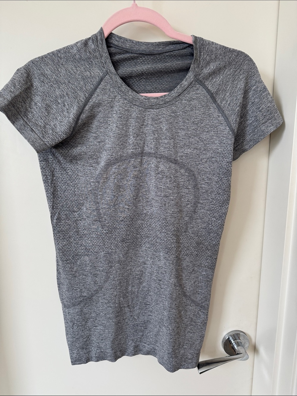 lululemon athletica Gray Seamless Short-Sleeve Active Tee